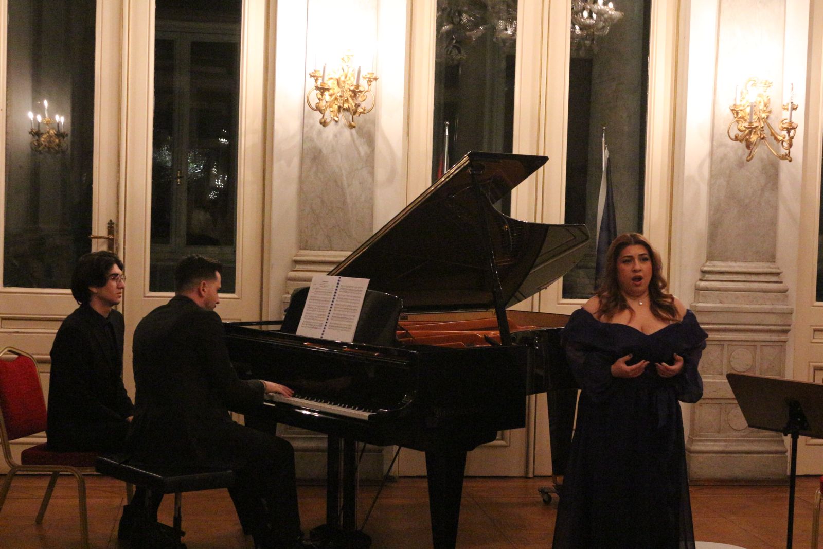 Vals Gecesi — Soprano ve Piyano